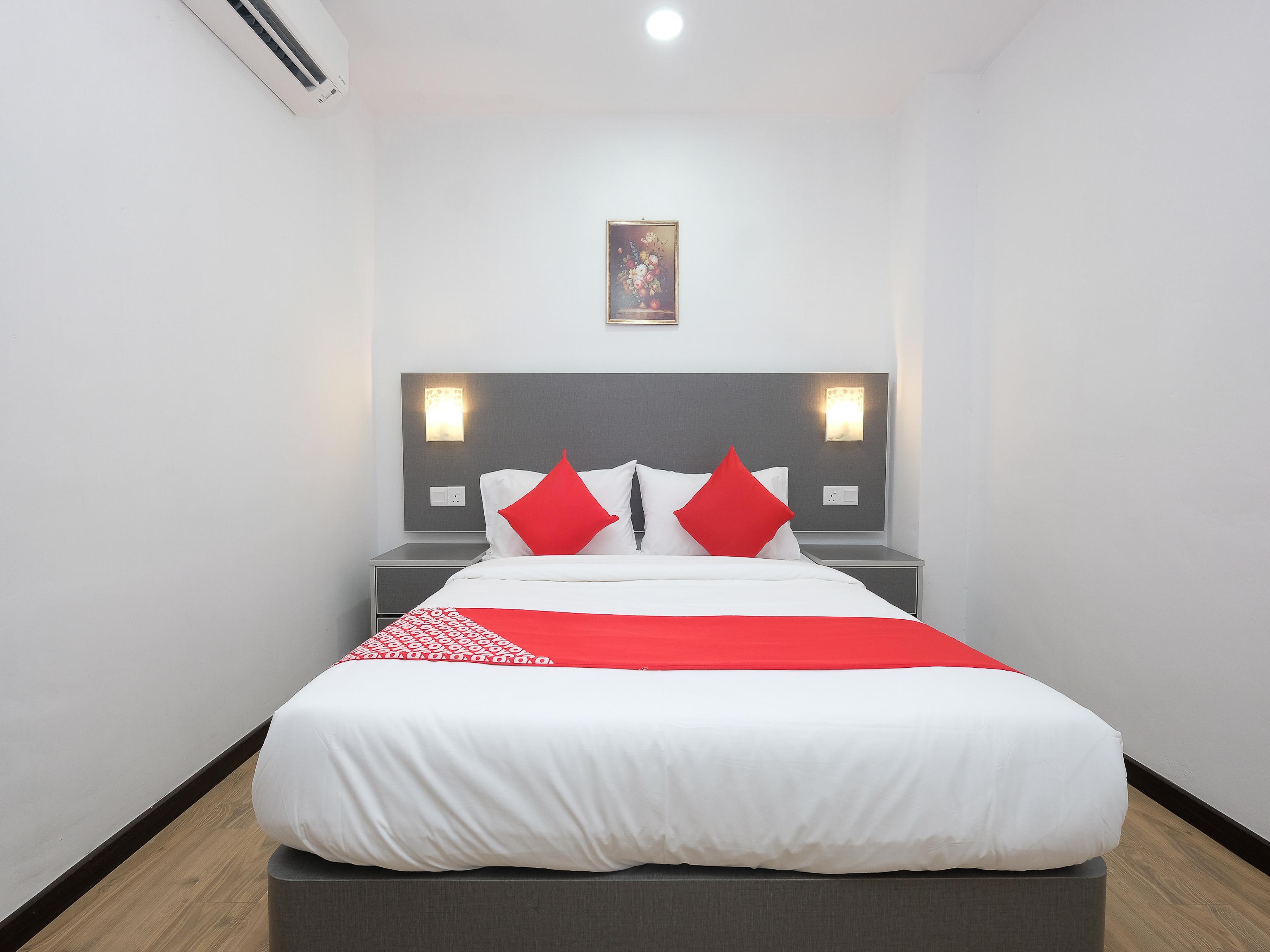 Oyo 44043 First Garden Hotel Kuantan Exterior photo