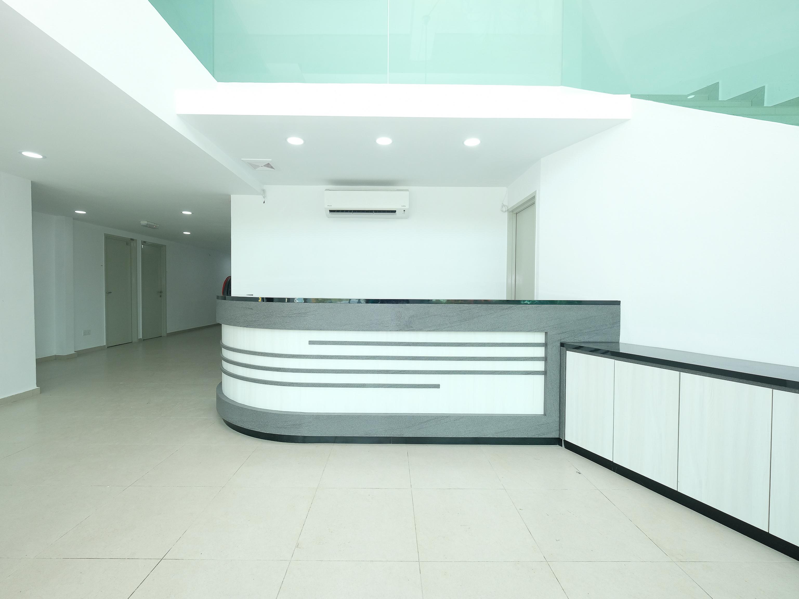 Oyo 44043 First Garden Hotel Kuantan Exterior photo