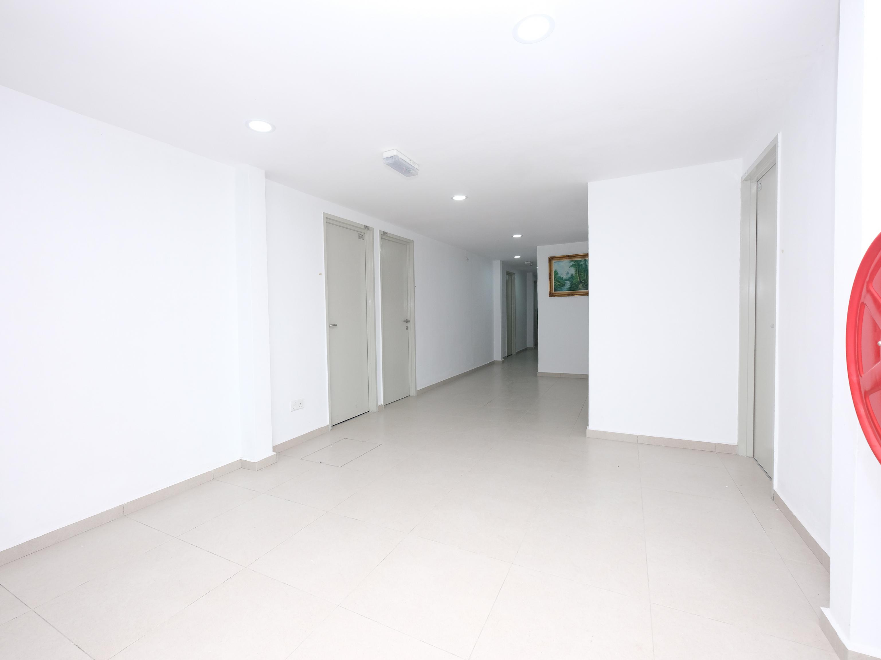 Oyo 44043 First Garden Hotel Kuantan Exterior photo